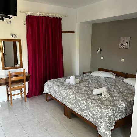 Islands Apartments ペトラ エクステリア 写真